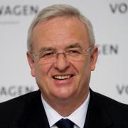 Volkswagen-Boss Martin Winterkorn macht wohl Nägel mit Köpfen. Der Manager baut die Führung des Konzerns um, berichten Medien. Vor allem soll die Lkw-Allianz aus Scania und MAN vorankommen. Foto: Jochen Lübke/Archiv