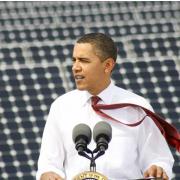 Obama vor Solaranlage