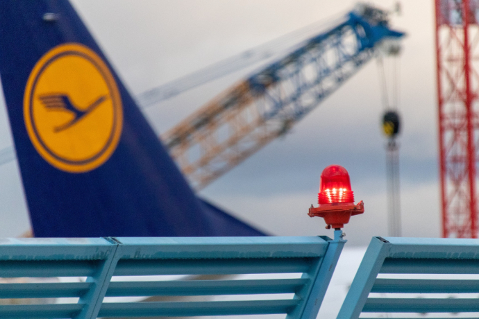 Lufthansa Logo