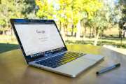 Laptop Google