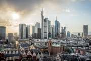 Deutsche Bank und Commerzbank unter Dampf