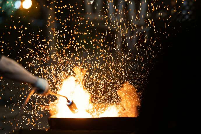 ThyssenKrupp &ndash; Aktie eskaliert vollends&colon; Salzgitter &ndash; Noch mit angezogener Handbremse unterwegs