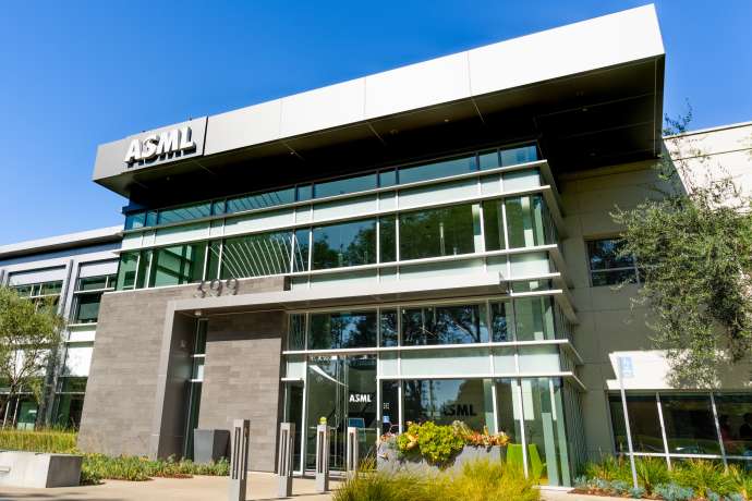 ASML vor der Entscheidung&colon; Kommt es zur gro&szlig;en Entlastungsrally&quest;