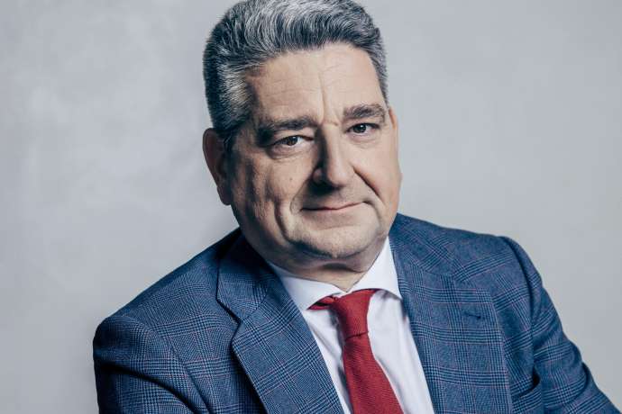 Thyssenkrupp&colon; Droht bei Thyssenkrupp ein radikaler Umbruch&quest; Stahlgesch&auml;ft steht auf der Kippe