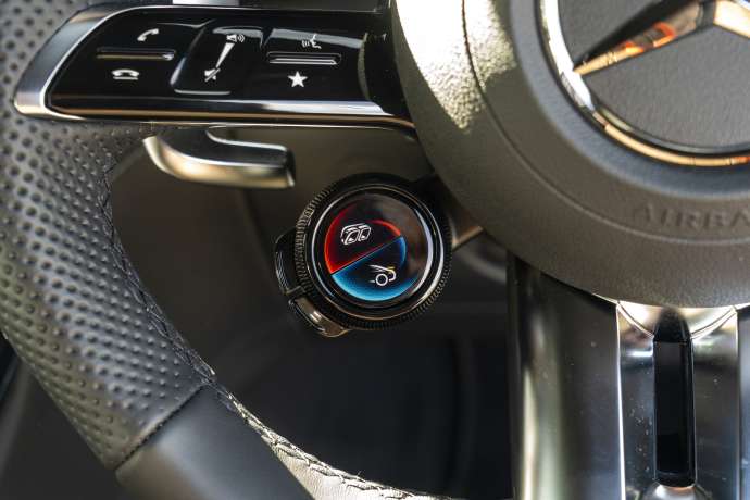 Mercedes-Benz vermeldet Gewinneinbruch&colon; Was macht die Aktie&quest; Die n&auml;chsten Kursziele