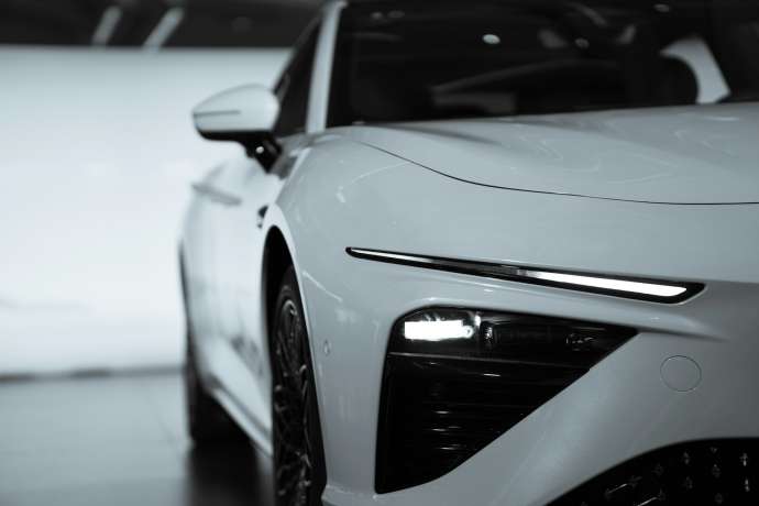 BYD weitet Tech-Offensive aus