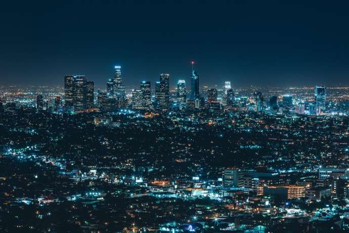 Stadt bei Nacht