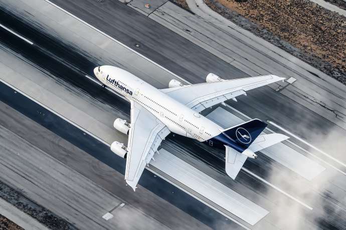Deutsche Lufthansa&colon; Aktie scheitert zur Unzeit&period; Nun wird es prek&auml;r