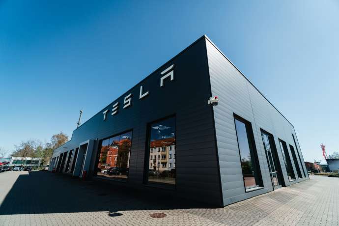 Tesla