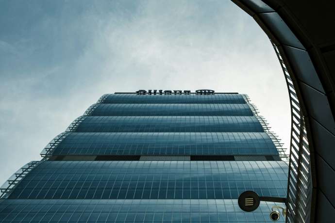 Allianz mit starken Zahlen: Geht es nun für die Aktie in Richtung 400 Euro?