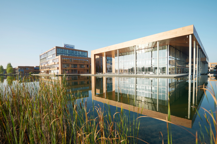 Dax mit frischem Mut&colon; Infineon startet Comeback&period; Wie weit kann das jetzt gehen&quest;