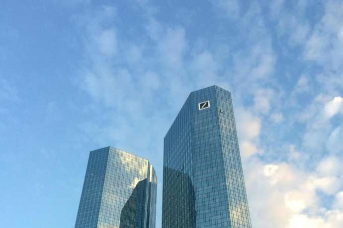 Der Dax und das Pfeifen im Walde&colon; Deutsche Bank &ndash; Aktie mit neuer Kursfantasie