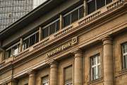Dax – Ganz bitter. Index taumelt Wochenende entgegen