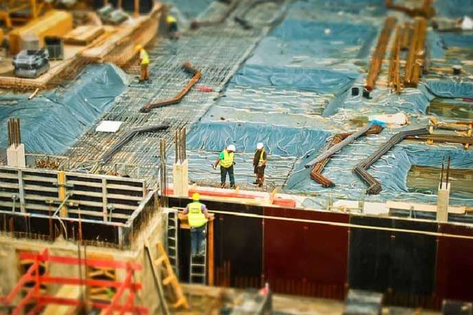 Vinci stockt R&uuml;ckkaufprogramm erneut auf&comma; doch die Aktie bleibt unter Druck&colon; Vinci kauft erneut eigene Aktien &ndash; 300 Millionen Euro flossen bis Ende September
