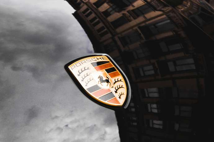 Porsche Logo