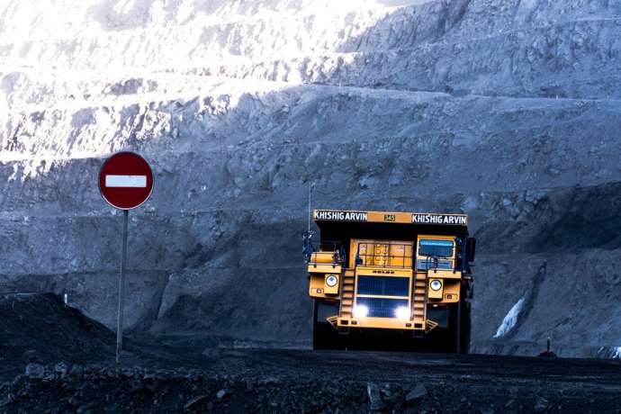 Milliarden für Eisenerz, doch der Aktienkurs fällt: Rio Tinto investiert 733 Millionen Dollar in West Angelas – Aktie dennoch im Rückwärtsgang