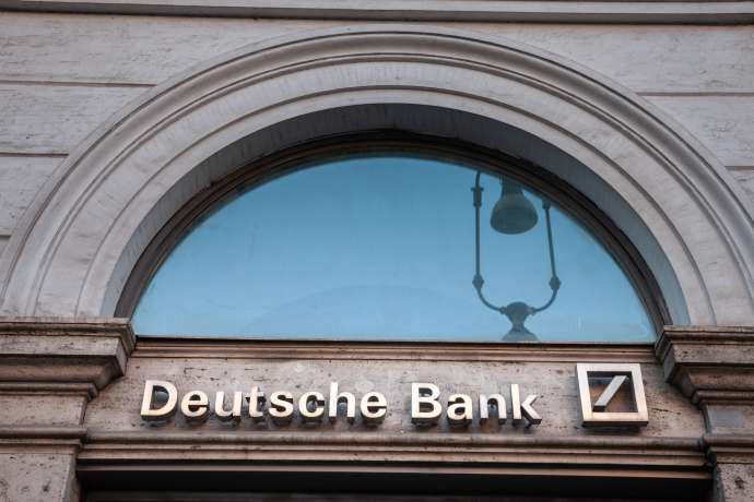 Steht der Dax vor einem spektakul&auml;ren Wochenfinale&quest; Deutsche Bank &ndash; Das k&ouml;nnte bald knallen