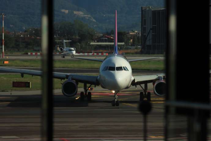 Airbus&colon; Milliarden-Deals aus China&comma; Lieferprobleme und neue Zollrisiken