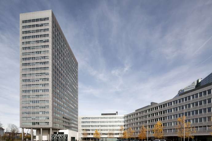 Geschäftsgebäude am Münchner Tor