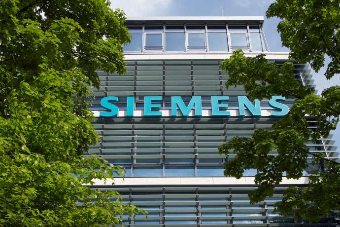 Siemens greift nach der KI-Fabrik&colon; Industrie im Wandel