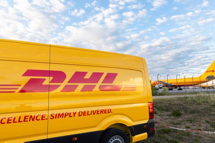 Dax um Schadensbegrenzung bem&uuml;ht&colon; DHL Group &ndash; Neuer Anlauf nach dem R&uuml;cksetzer&quest;