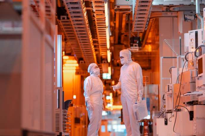 Dax beendet Kriegsmonat M&auml;rz&colon; Infineon k&ouml;nnte wieder durchstarten&comma; wenn &period;&period;&period;