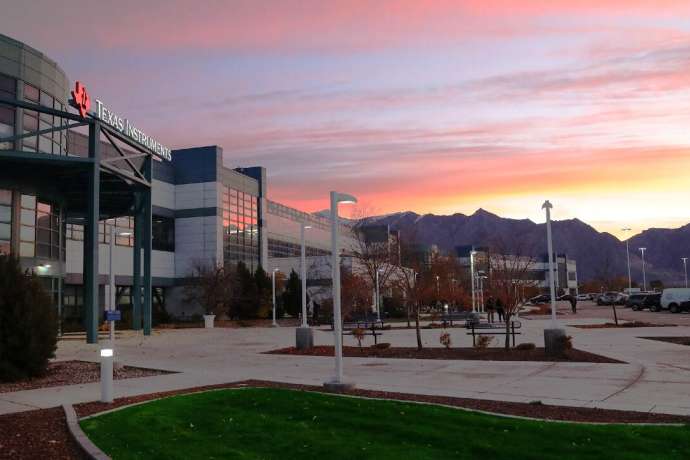 Texas Instruments geht durch die Decke&colon; Starke Zahlen und starker Ausblick treiben Aktie an