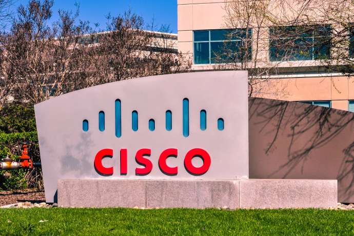 Cisco &uuml;berrascht mit starkem Wachstum im KI-Markt&colon; Cisco-Aktie vor neuem Schub&quest; Rekordumsatz entfacht neue Fantasie