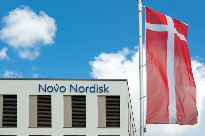 Novo Nordisk mit d&auml;nischer Flagge