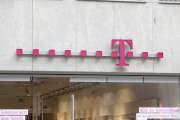 Dax bleibt unter Druck