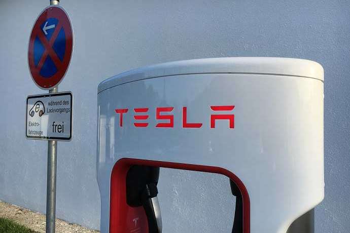 Rekord IPO mit Musk Faktor&colon; SpaceX Aktie kommt offiziell Ausgabepreis fuer Rekord Boersengang festgesetzt