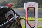 Tesla erhöht Cybertruck Preise