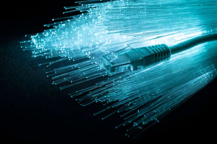 DAX vor großem Showdown zum Wochenausklang: Deutsche Telekom – Erholung auf dem Prüfstand