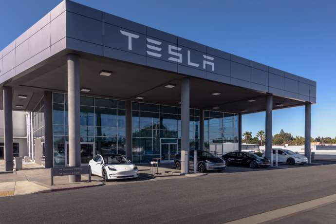 Tesla knackt 100 Milliarden: Doch das ist der Haken