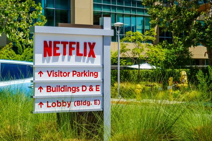 Netflix massiv unter Druck: Analystenkommentar lässt Aktie kollabieren
