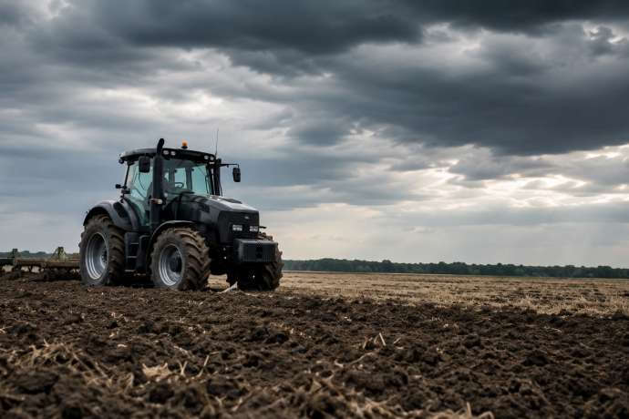 Deutz mit Rücksetzer zur Unzeit: Aktie in entscheidender Phase