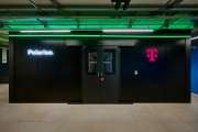 KI-Fabrik: Eine Einheit bestückt mit GPUs, genannt POD, in der KI-Fabrik