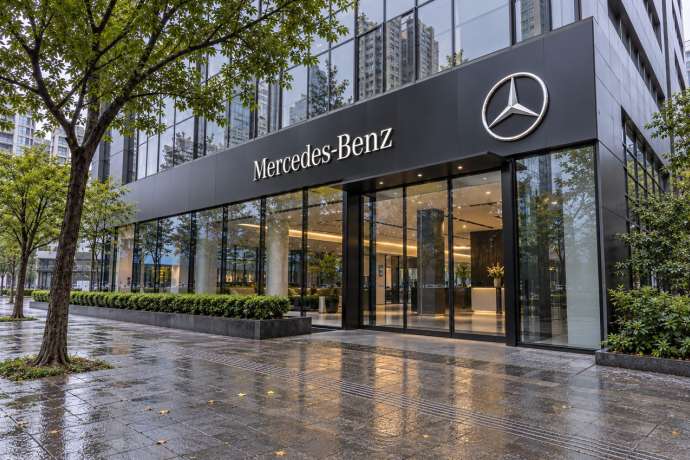 China-Bremse: Mercedes streicht Gewinnplus