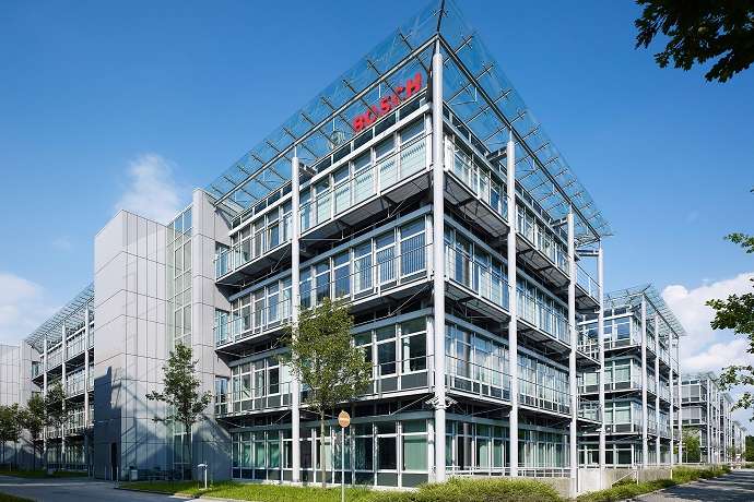 Bosch und Microsoft: KI spart acht Stunden Arbeit
