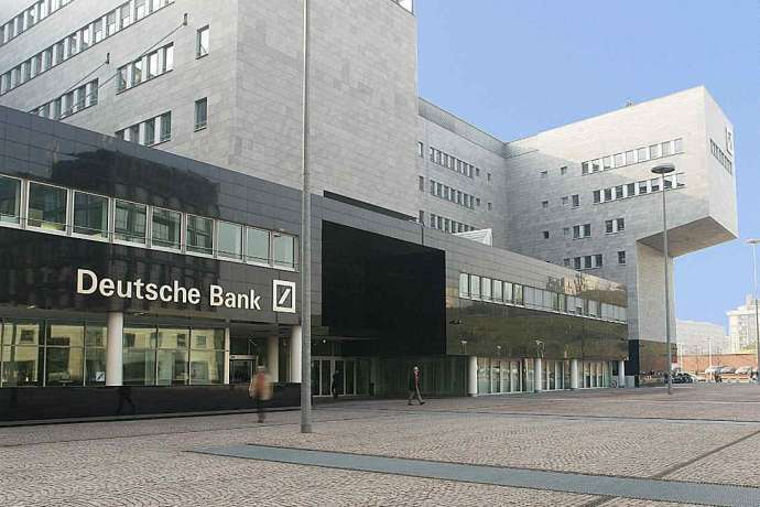 Deutsche Bank: Aktie wankt bedenklich. Wie schlimm wird es?