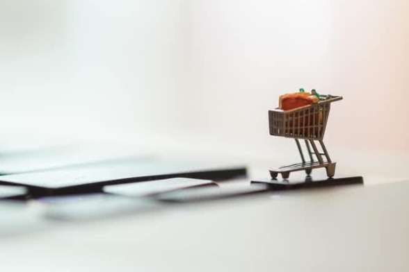 Amazon &ndash; E-Commerce-Boom und neue Premium-Features sollten Umsatz und Ergebnis deutlich ankurbeln&excl;