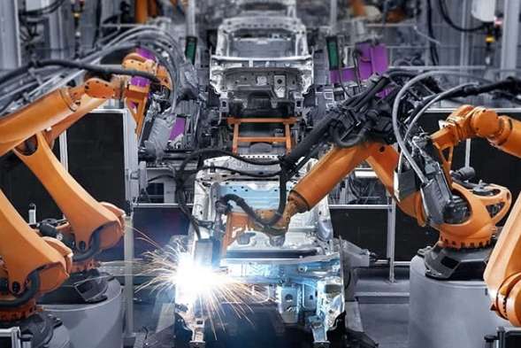 D&uuml;rr&colon; Rekordjahr 2025 als Sprungbrett f&uuml;r die Vision 2030&excl;