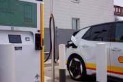 Analysten lieben Cashflow-Aktien: Nel, Volkswagen, Saturn Oil + Gas