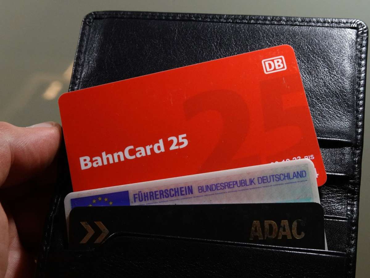 Bahncard 25 und 50 ab 9. Juni nur noch digital