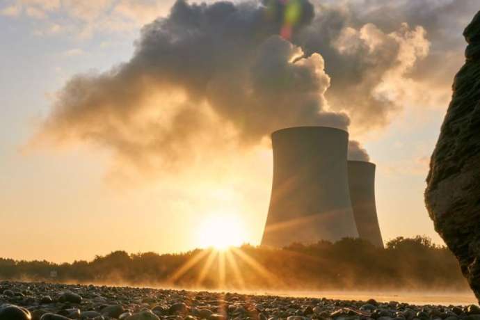 Uran als Schlüssel zur Energiewende: Warum Tech-Giganten auf Kernkraft setzen