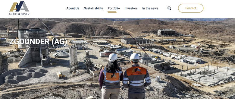 A person and person wearing hard hats looking at a construction site
AI-generated content may be incorrect.