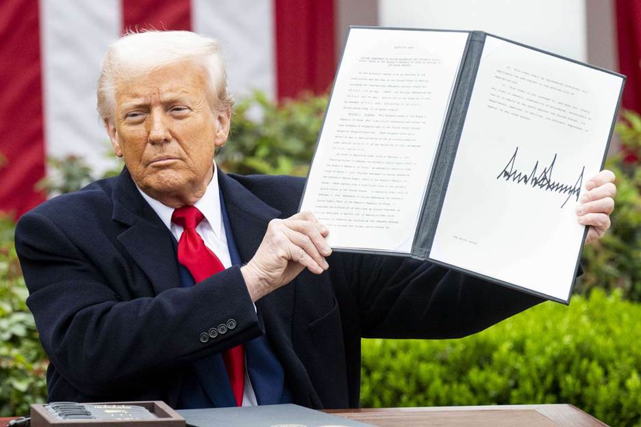 Trump Has Now Signed More Executive Orders in 5 Months than Biden Did in 4 Years