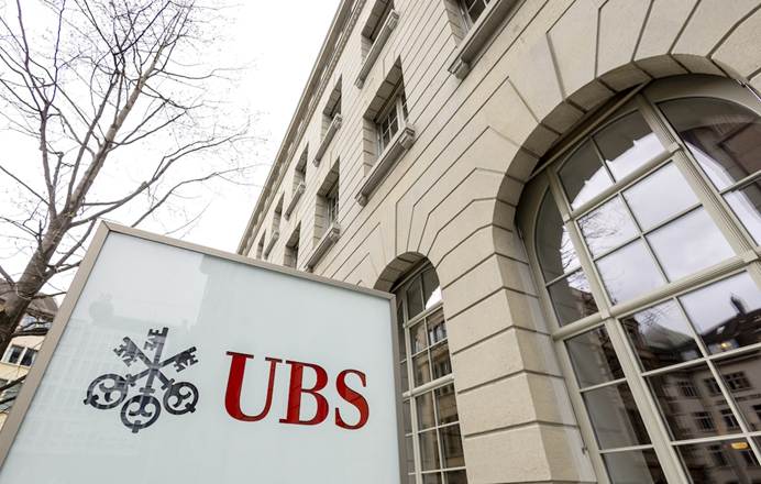 Shaken by crises, Switzerland fetters UBS's global dream Reuters
