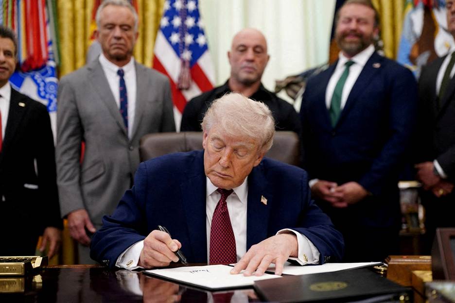 FILE PHOTO: U.S. President Donald Trump in the Oval Office of the White House in Washington